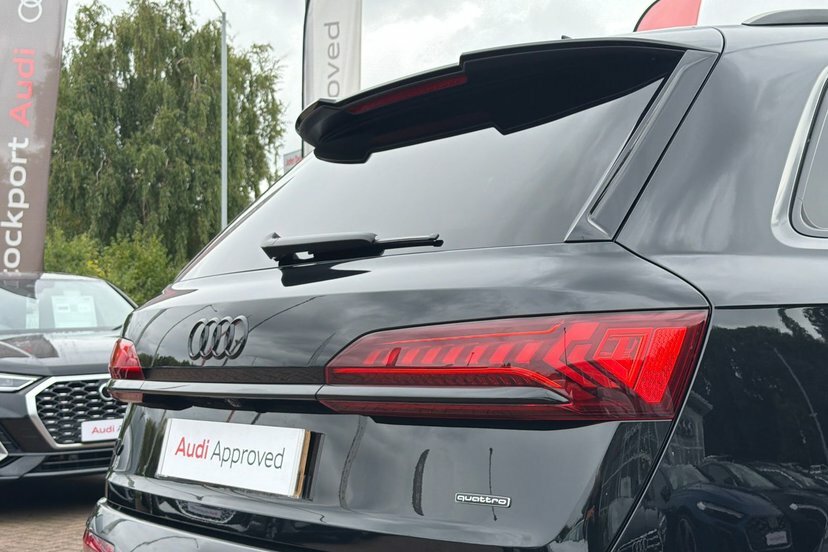 Audi Q7 55 Tfsi Quattro Black Edition Tiptronic Cs Black #22