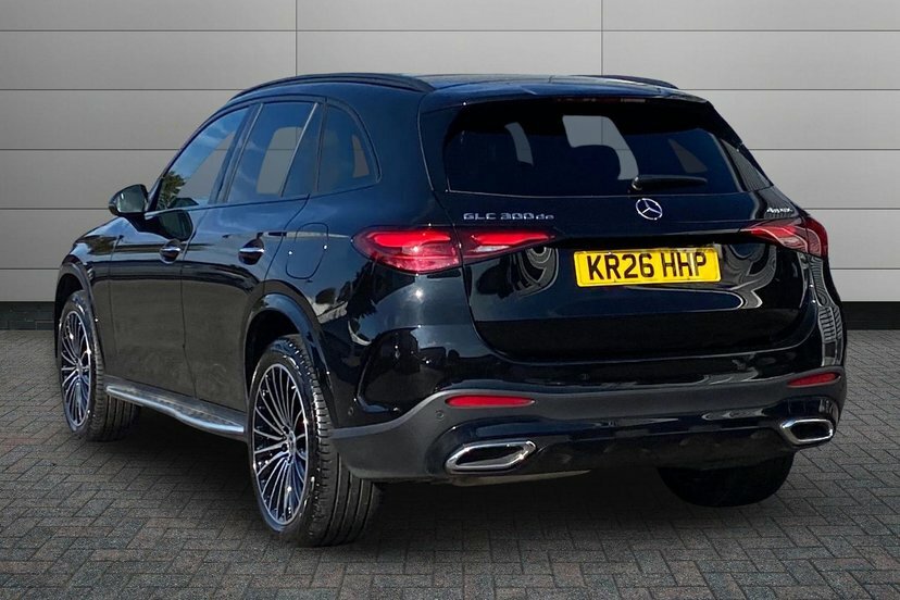 Mercedes-Benz GLC Class 2.0 Glc300de 31.2Kwh Amg Line Premium Plus Suv 5 Black #2