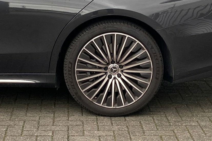Mercedes-Benz E Class 3.0 E450dh Mhev Exclusive Premium Plus Estate Grey #4