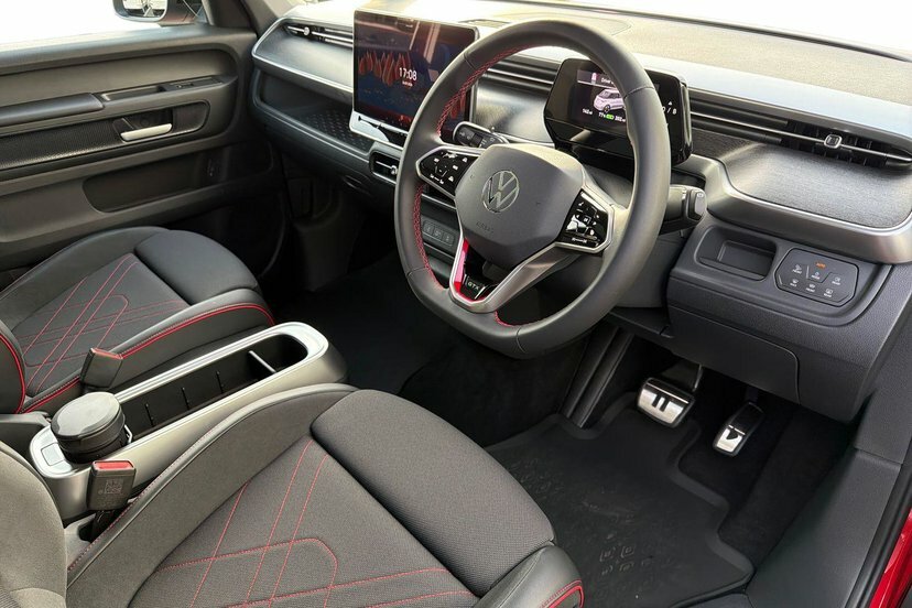 Volkswagen ID.Buzz Pro 86Kwh Gtx Mpv 4Motion Lwb, Red #6