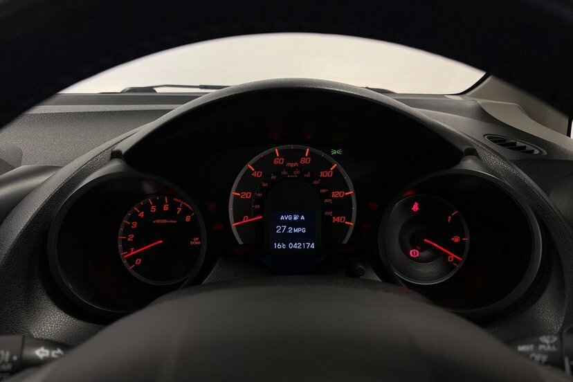 Honda Jazz 1.3L I-vtec Es 98 Bhp Silver #18