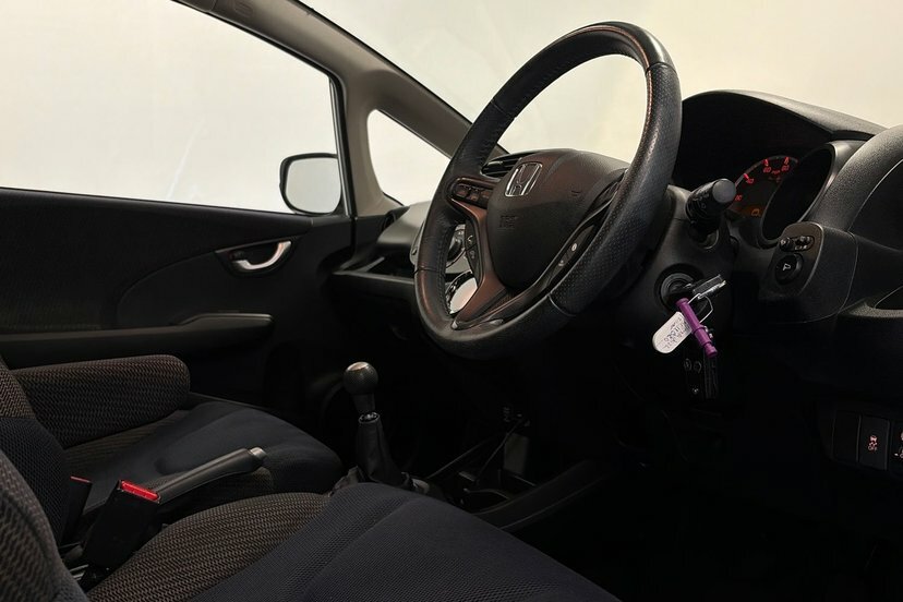 Honda Jazz 1.3L I-vtec Es 98 Bhp Silver #13