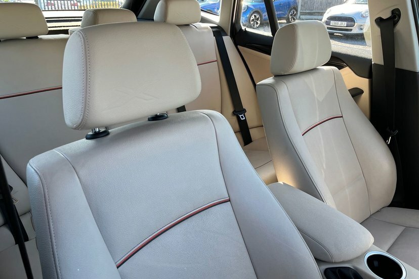BMW X1 2.0 18D Xline Xdrive Euro 5 Ss White #25