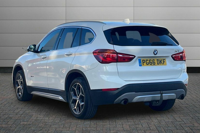 BMW X1 2.0 20I Xline Suv Xdrive 192 Ps White #3