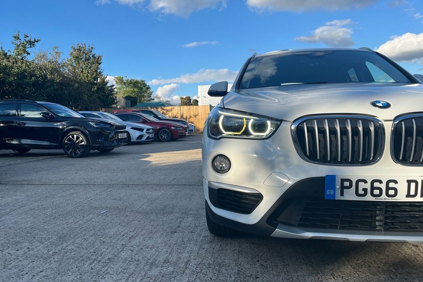 BMW X1 Xdrive 20I M Sport Step Black #16