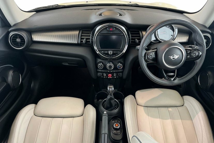 Mini Hatch 1.5 Cooper Exclusive White #6