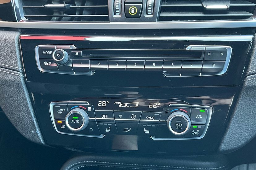 BMW X2 2.0 20D M Black #20