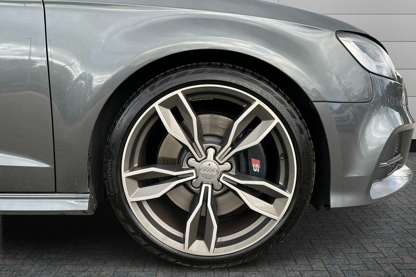 Audi S3 2.0 Tfsi Black Edition Sportback S Tron Grey #5