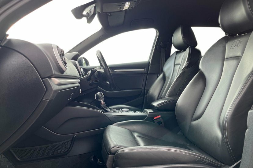 Audi S3 2.0 Tfsi Black Edition Sportback S Tron Grey #2