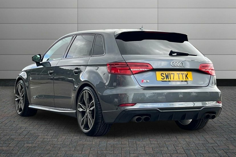 Audi S3 2.0 Tfsi Black Edition Sportback S Tron Grey #3
