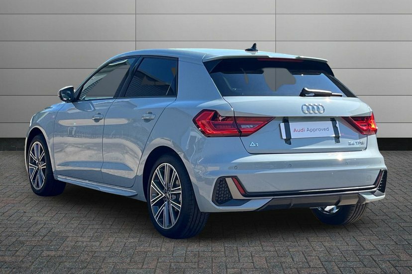 Audi A1 1.5 Tfsi 35 S Line Sportback S Tronic Grey #3