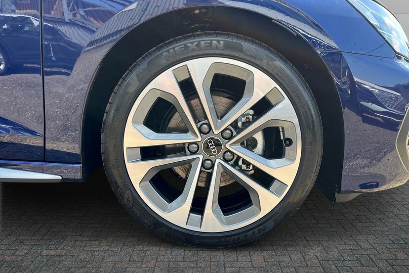 Audi A3 1.5 Tfsi 30 S Line Sportback S Tronic Blue #5