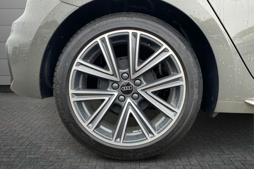 Audi A1 1.0 Tfsi 25 S Line Sportback 95 Grey #5