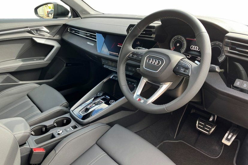 Audi A3 1.5 Tfsi Black Edition Sportback S Tron Blue #6