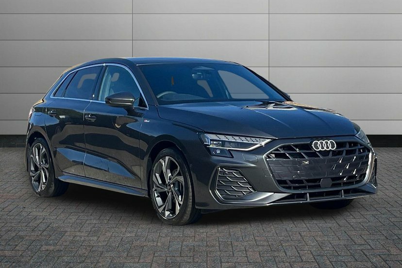 Audi A3 1.5 Tfsi S Line Sportback S Tronic 150 Grey
