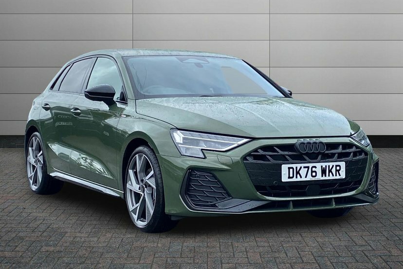 Audi A3 1.5 Tfsi Black Edition Sportback S Tron Green