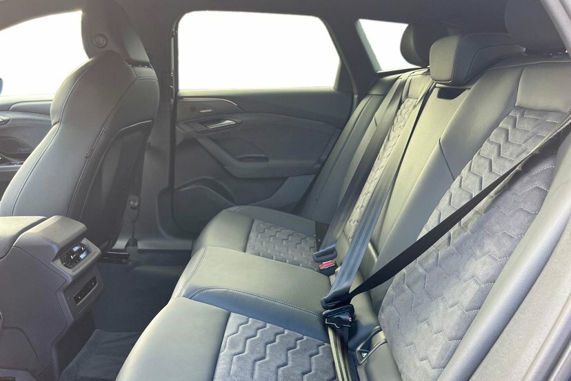 Audi A6 E-tron Avant 210Kw 83Kwh Edition 1 Sv Pro Blue #8