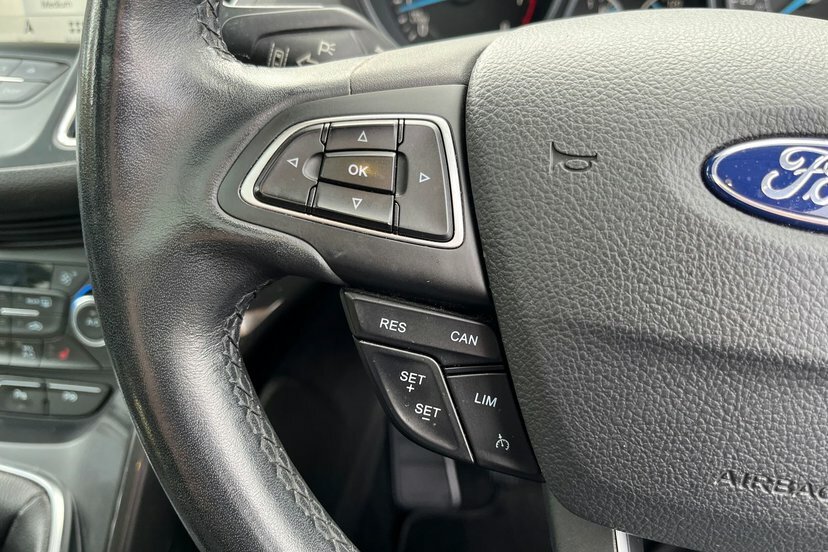 Ford Grand C-Max Grand Zetec Blue #23