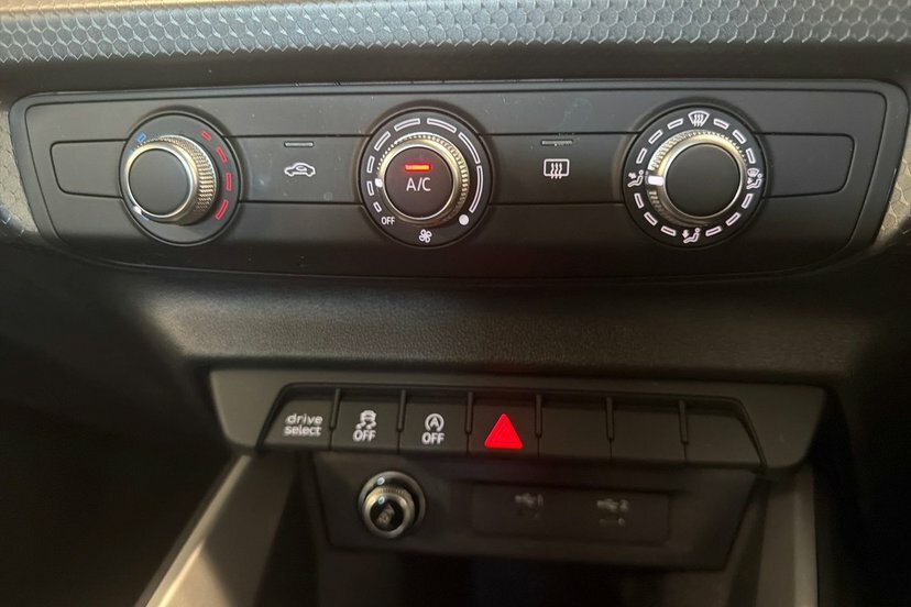 Audi A1 My23.5 S Line 25 Tfsi 95 Ps 5-Speed Grey #33
