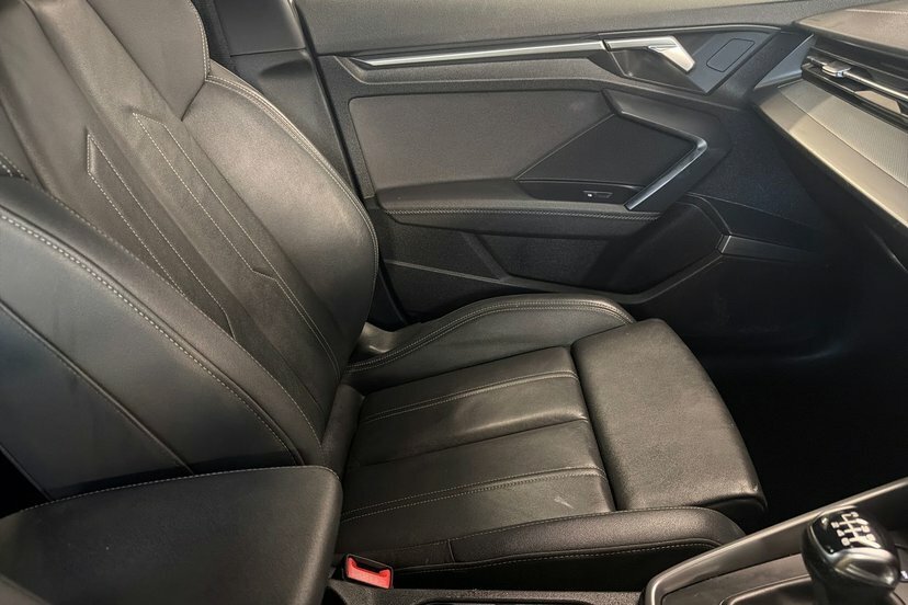 Audi A3 Tfsie 40 S Line Black #44