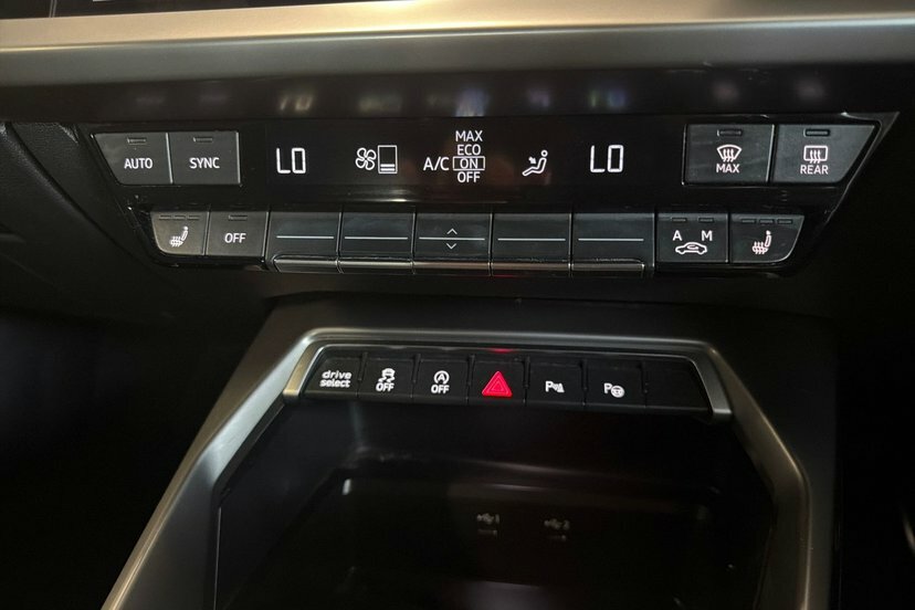 Audi A3 Tfsie 40 S Line Black #36