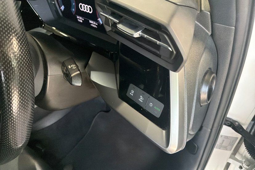 Audi A3 Tfsie 40 S Line Black #22