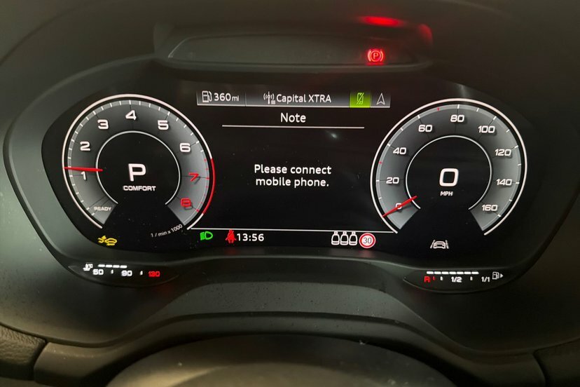 Audi Q2 35 Tfsi Sport S Tronic Grey #25