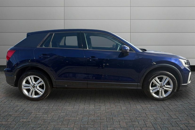 Audi Q2 1.5 Tfsi Cod 35 Sport Suv S Tronic 150 Blue #4