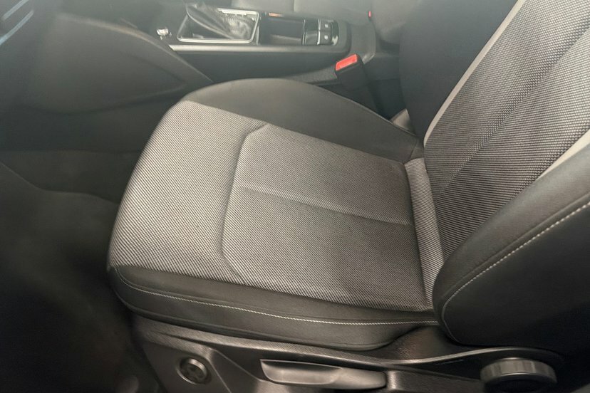 Audi Q2 35 Tfsi Sport S Tronic Grey #16