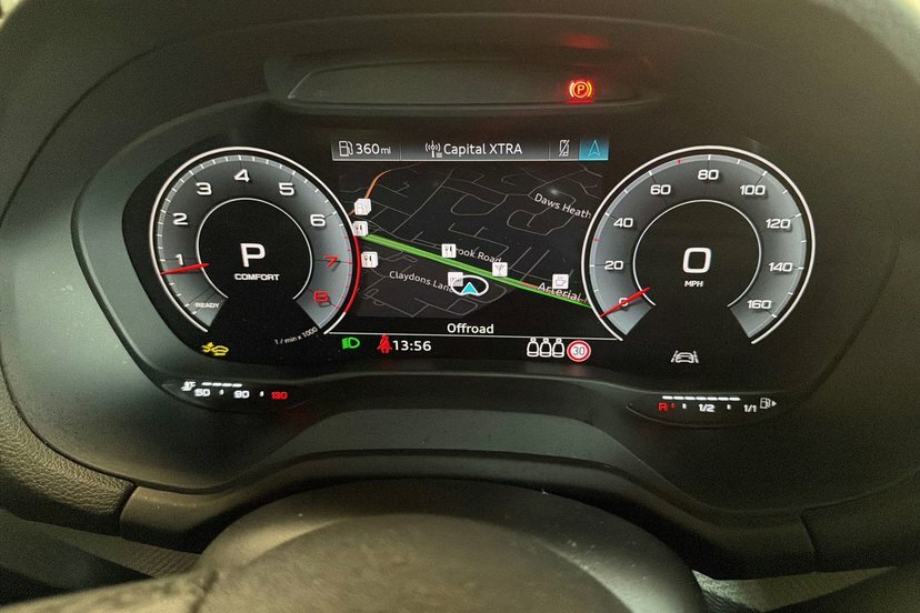 Audi Q2 35 Tfsi Sport S Tronic Grey #28