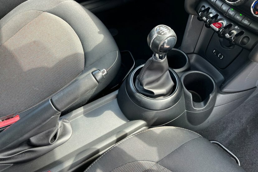 Mini Hatch 1.5 Cooper Hatchback 136 Ps Silver #5