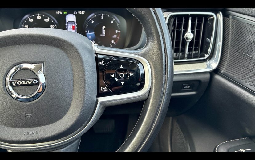 Volvo V60 D4 Inscription Pro White #18