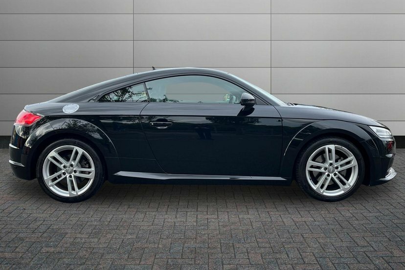 Audi TT 2.0 Tfsi 40 Sport Coupe S Tronic 197 P Black #4