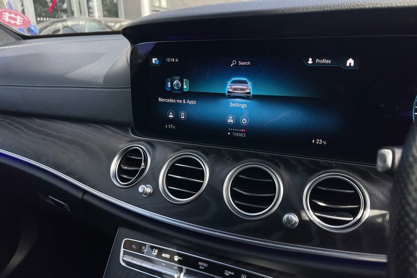 Mercedes-Benz E Class 2.0 E200 Amg Line Edition Saloon G-tron White #16