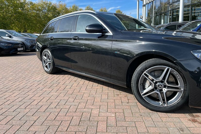 Mercedes-Benz E Class 2.0 E200 Amg Line Edition Saloon G-tron White #42
