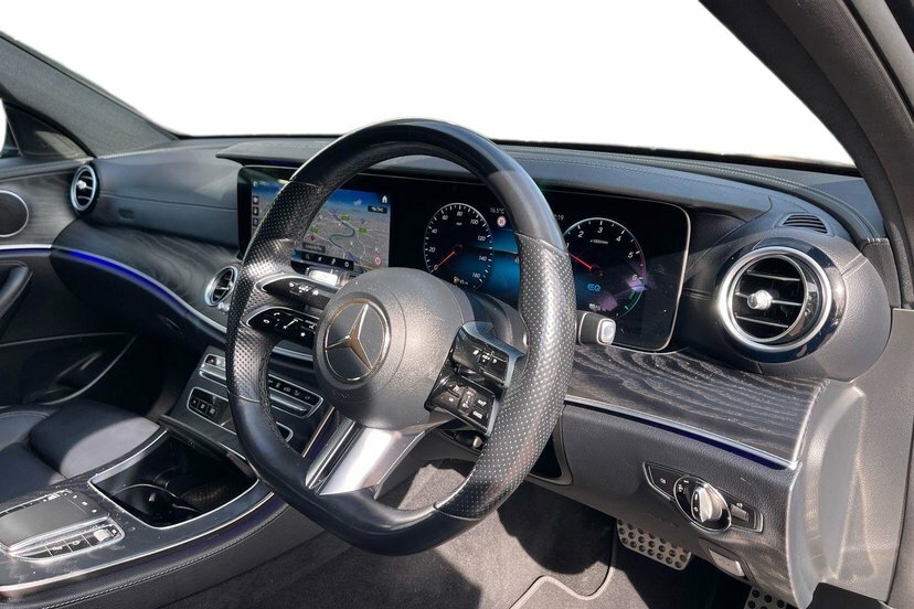 Mercedes-Benz E Class 2.0 E300de 13.5Kwh Amg Line Estate Plug Black #5