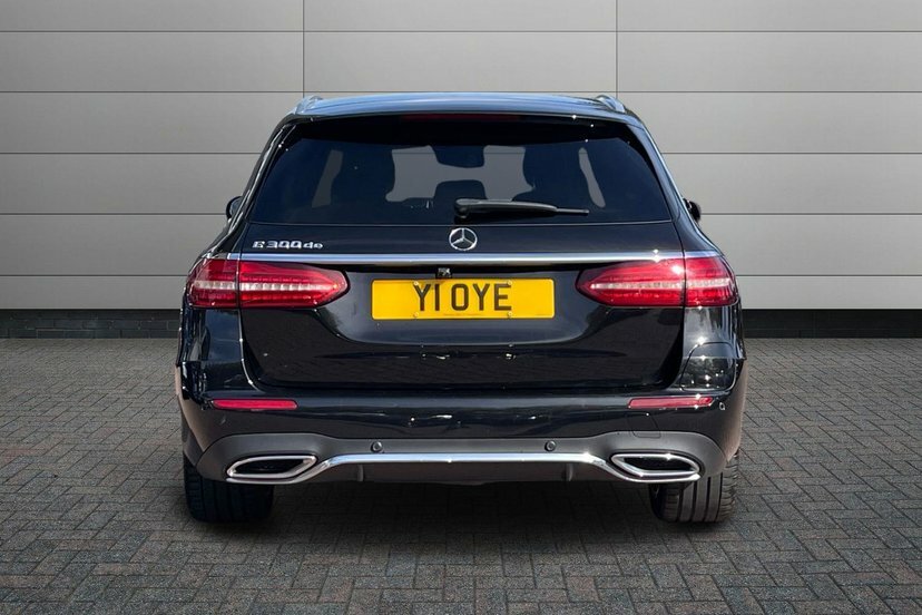 Mercedes-Benz E Class 2.0 E200 Amg Line Edition Saloon G-tron White #12