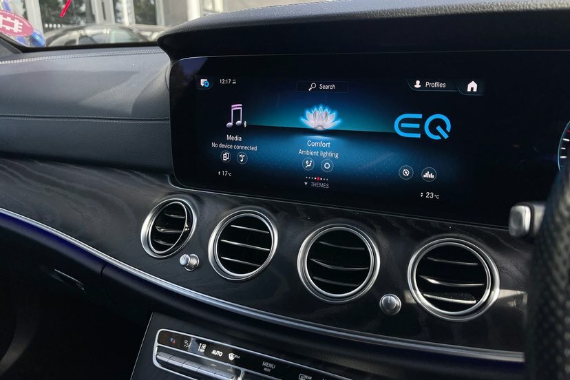 Mercedes-Benz E Class 2.0 E200 Amg Line Edition Saloon G-tron White #15