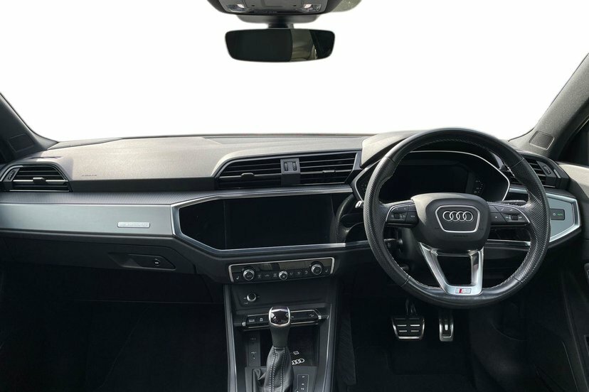 Audi Q3 45 Tfsi E Black Edition S Tronic 20 Alloy Black #9