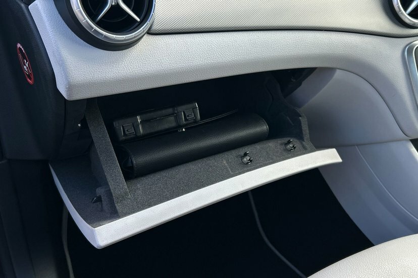 Mercedes-Benz CLA Class Cla220 Sport Cdi Black #20