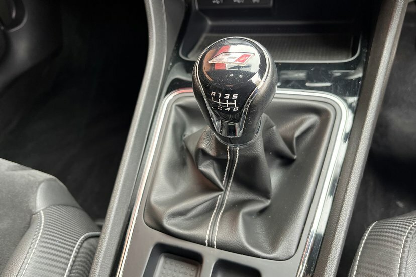Seat Leon 1.2 Tsi Se Dynamic Technology Black #8