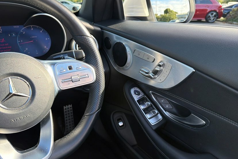 Mercedes-Benz C Class C43 4Matic 9G-tronic White #33