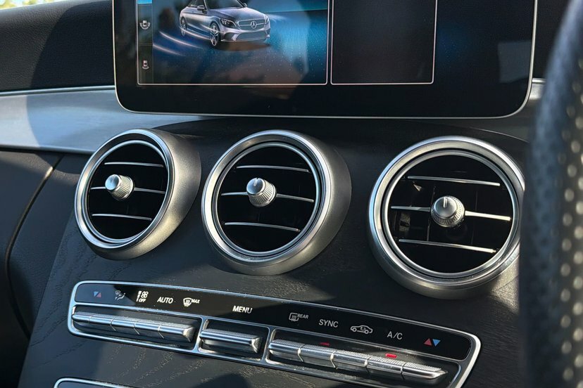 Mercedes-Benz C Class C43 4Matic 9G-tronic White #53