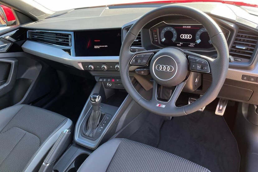 Audi A1 1.0 Tfsi 30 S Line Sportback S Tronic Red #6