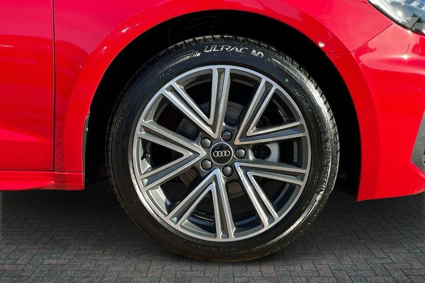 Audi A1 1.0 Tfsi 30 S Line Sportback S Tronic Red #5