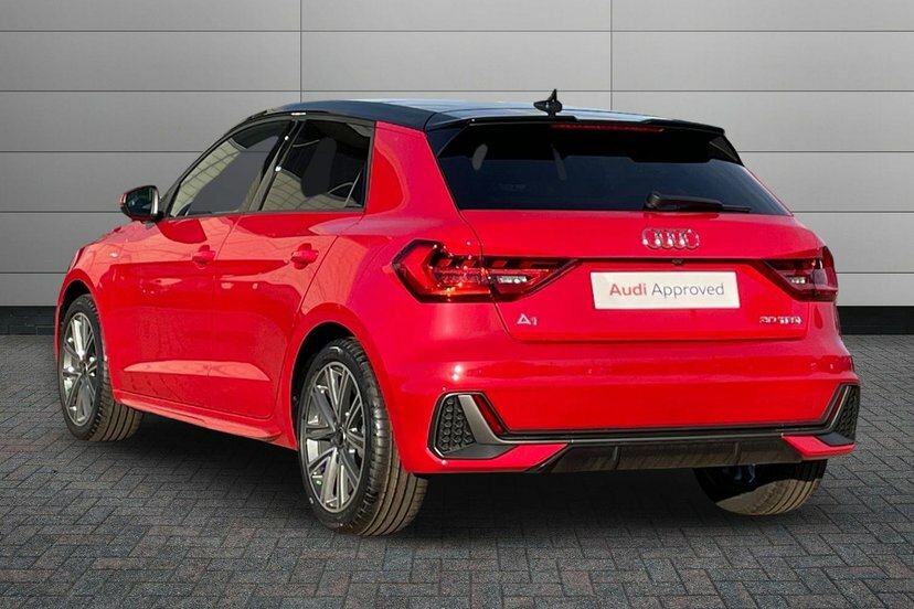 Audi A1 1.0 Tfsi 30 S Line Sportback S Tronic Red #3