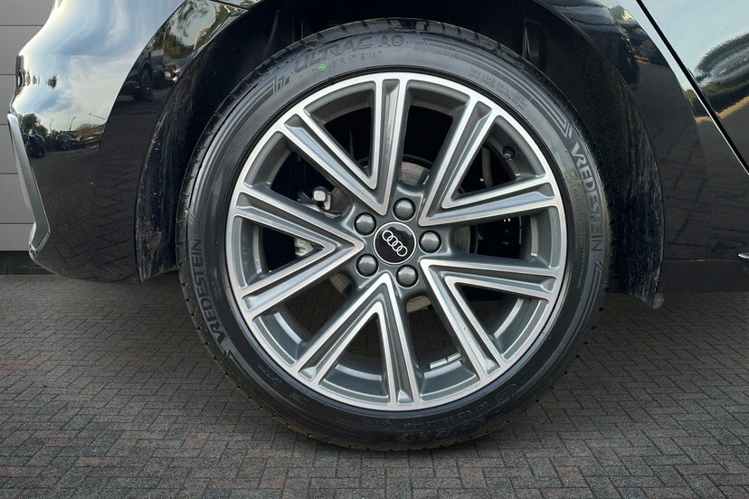 Audi A1 1.0 Tfsi 30 S Line Sportback S Tronic Black #5