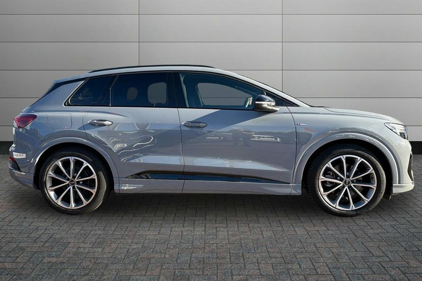 Audi Q4 E Tron 35 Edition 1 Suv 55Kwh 170 Ps Grey #4