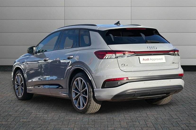 Audi Q4 E Tron 35 Edition 1 Suv 55Kwh 170 Ps Grey #3