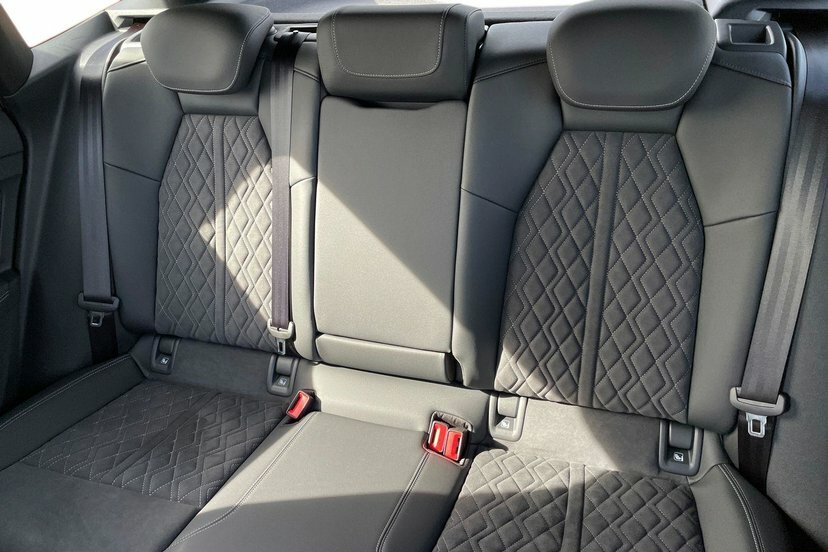 Audi Q4 E Tron 45 S Line Suv Quattro 82Kwh 286 Silver #8